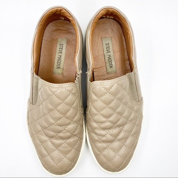 Steve Madden Ecentrcq Low Top Slip On Sneakers - Picture 2 of 8